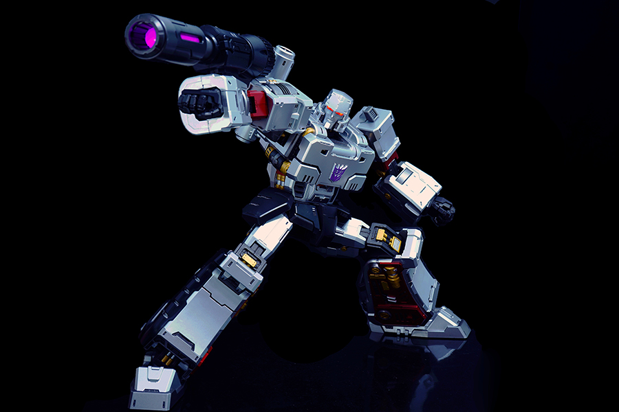 ALPHAMAX - Transformer Megatron 48 cm Action Figure