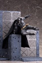 KOTOBUKIYA - ARTFX - Batman Arkham Knight Figure