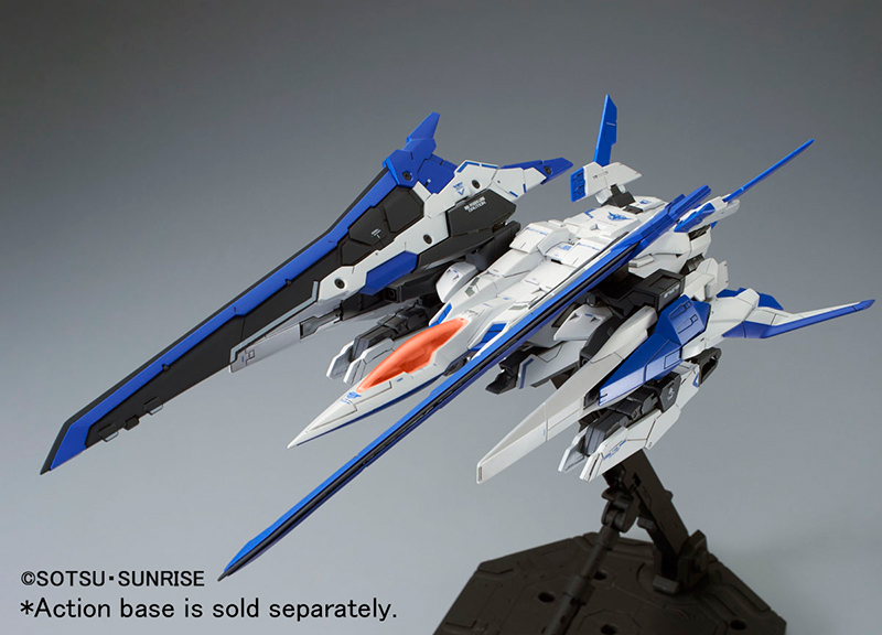 Bandai Model kit Gunpla Gundam MG 00 Raiser XN 1/100