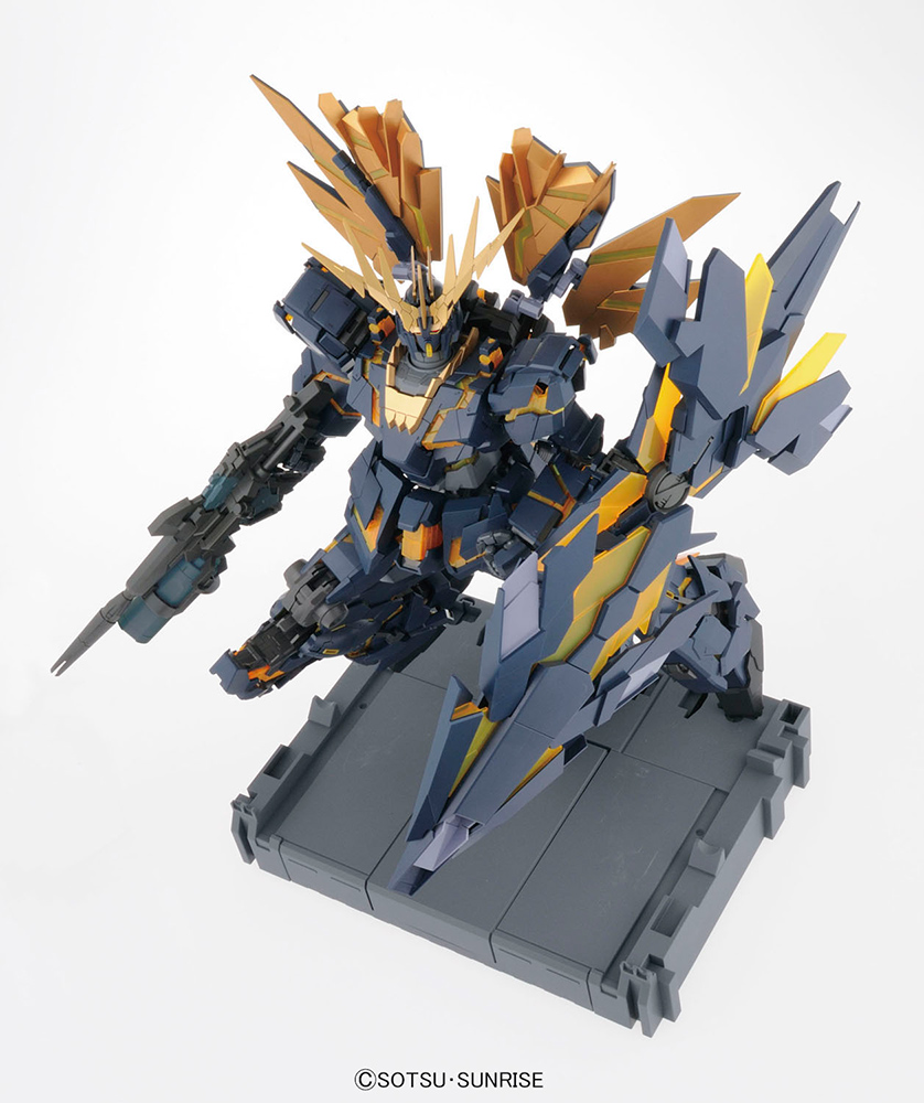 Bandai Model kit Gunpla Gundam PG Unicorn RX-0 Banshee Norn 1/60