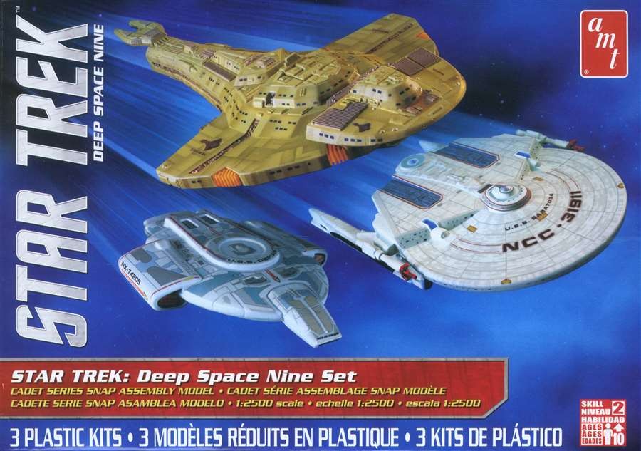 AMT - Model Kit Star Trek Cadet Series Deep Space 9 Set 10cm