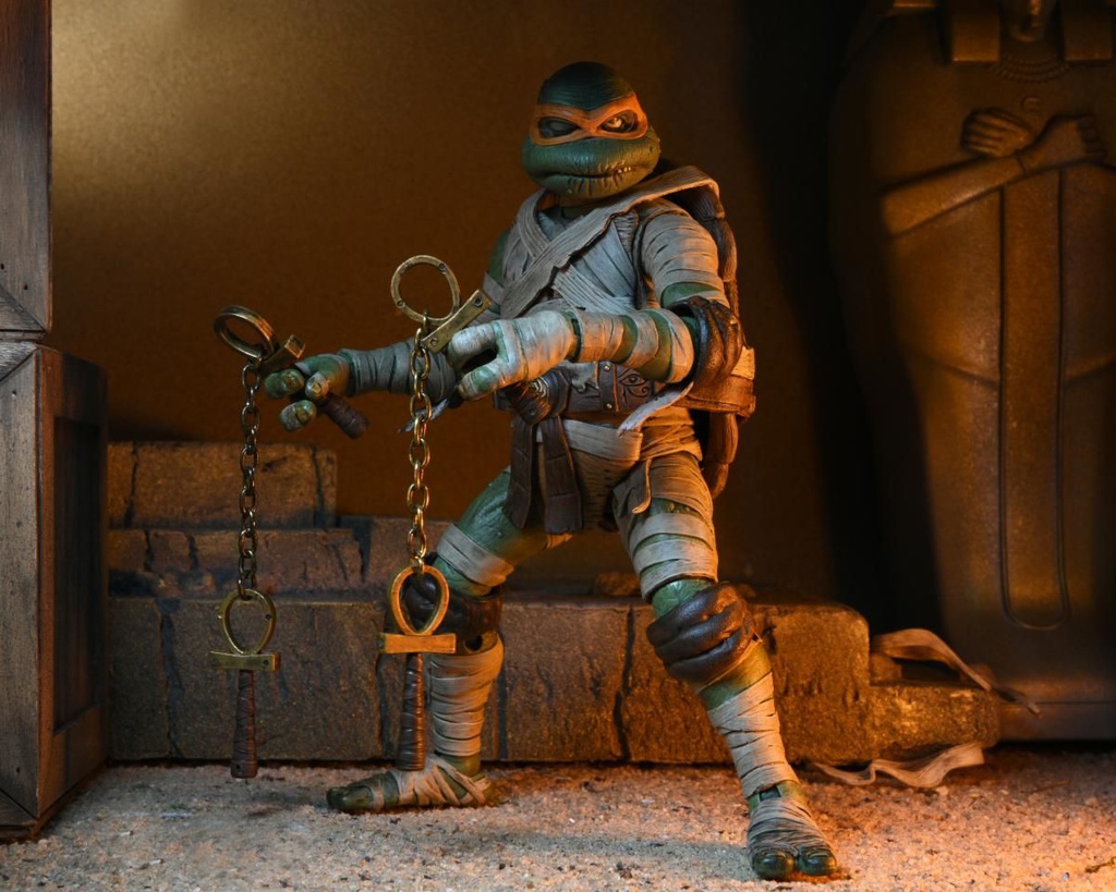 Tartarughe Ninja Action Figure Michelangelo Mummia Universal Monster x TMNT 17 Cm NECA