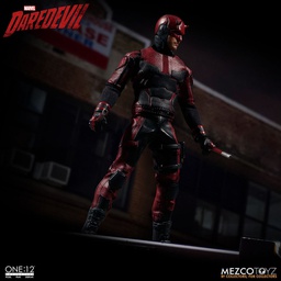 [404243] MEZCO TOYZ - One 12 Collective Marvel Daredevil 17 cm Action Figure